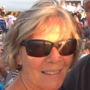 Meet your Posher, Deborah